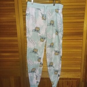 Star Wars Baby Yoda Joggers Sz M